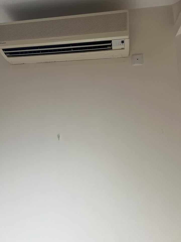 冷氣維修工作照片