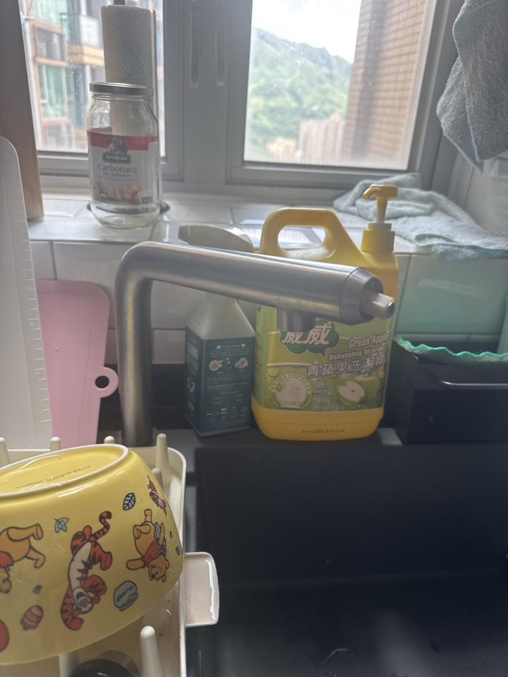 水龍頭安裝工作照片