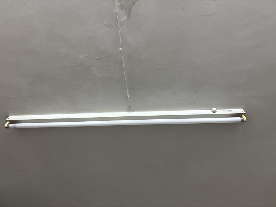 燈飾維修工作照片