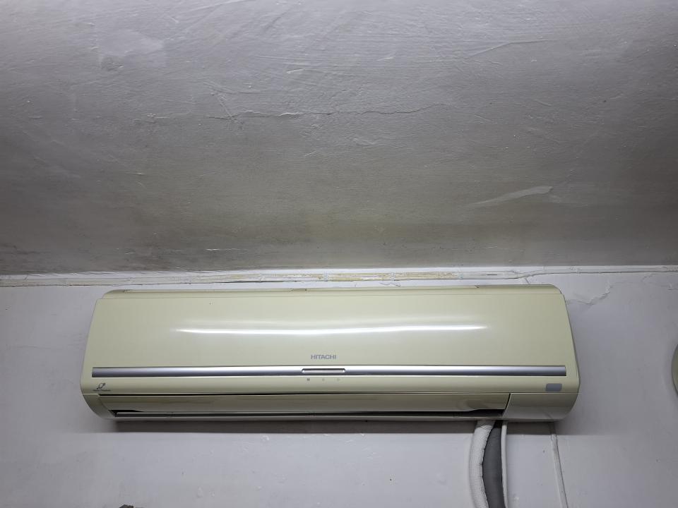 冷氣維修工作照片