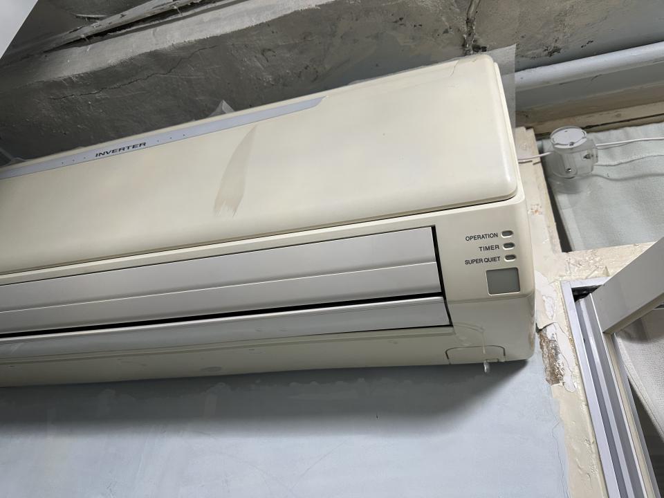 冷氣維修工作照片