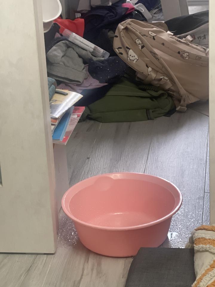 冷氣維修工作照片