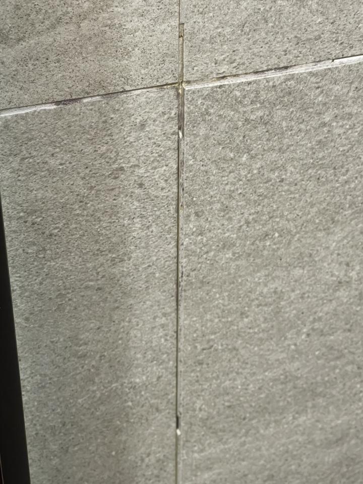磁磚維修工作照片