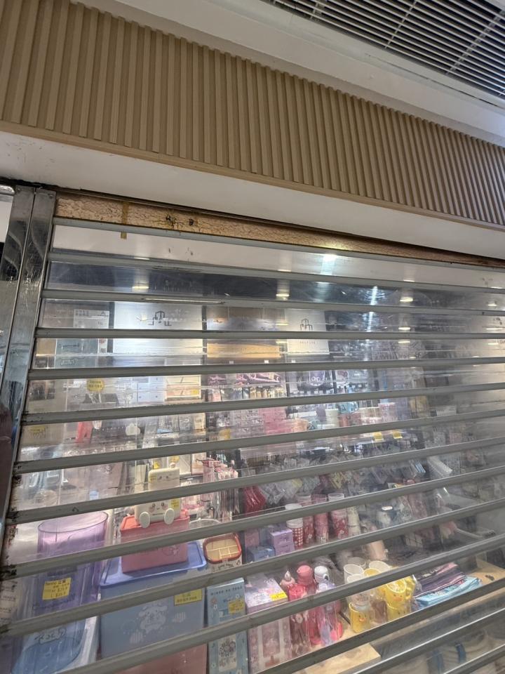 捲閘維修工作照片