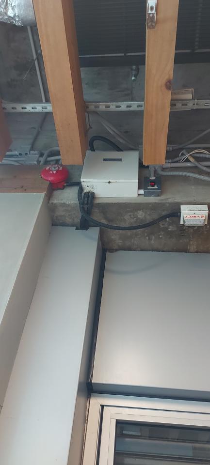 電工工作照片