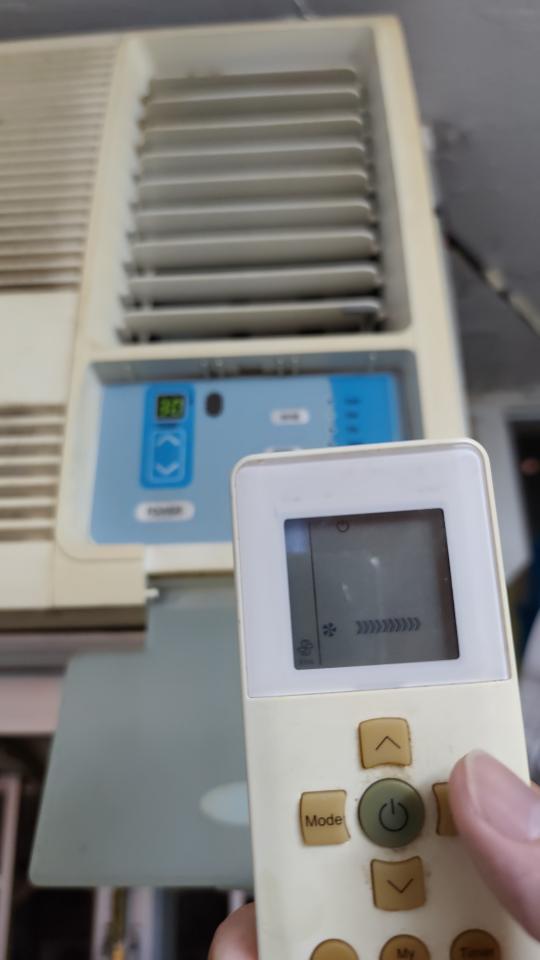 冷氣維修工作照片 冷氣維修工作照片