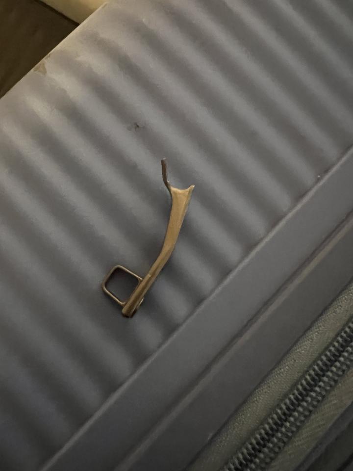 Luggage RepairJob photo