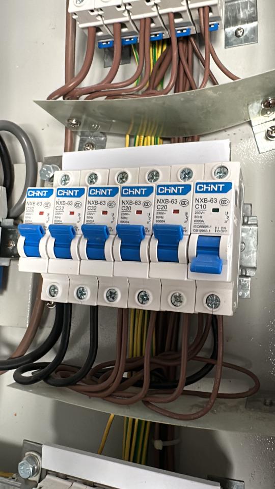 Electricity & PlumbingJob photo