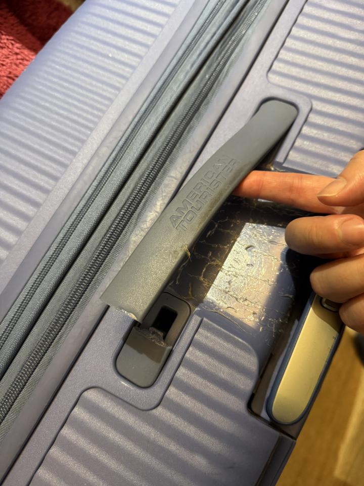 Luggage RepairJob photo