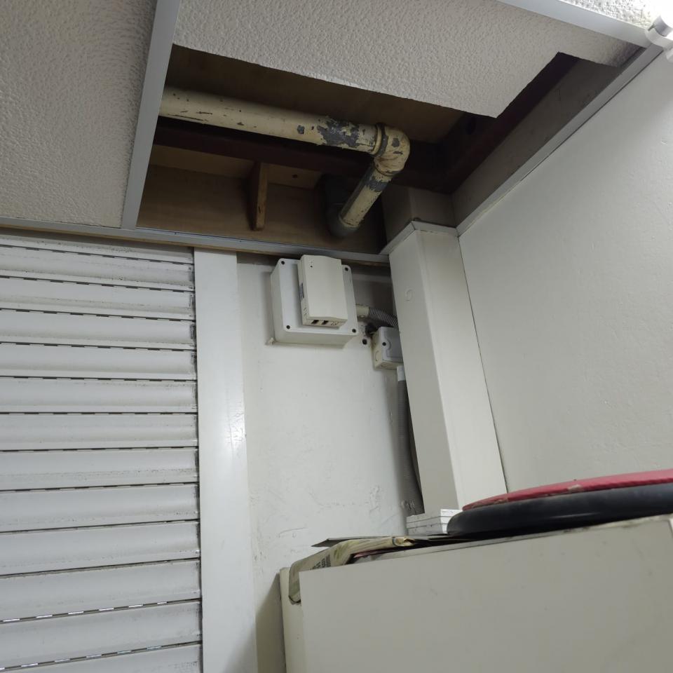 捲閘維修工作照片