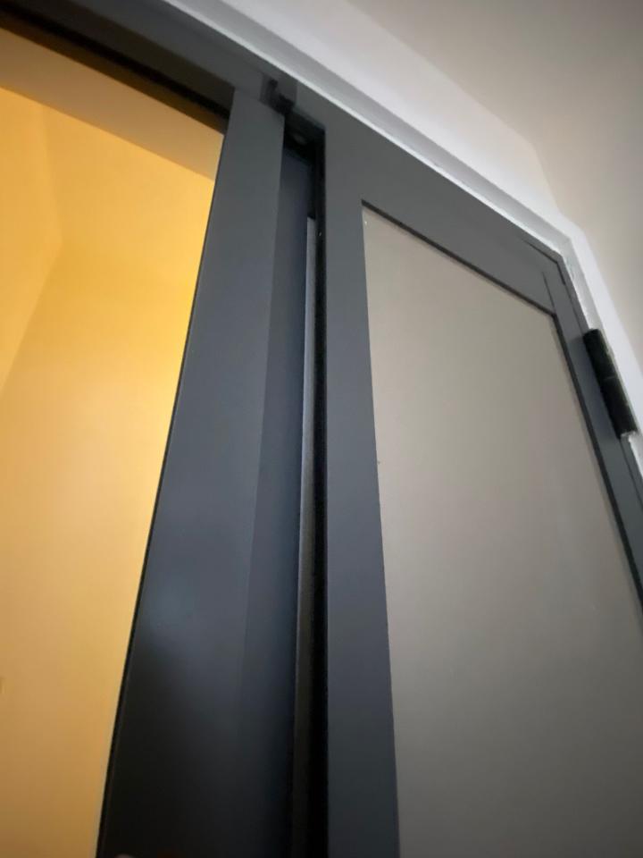 房門安裝工作照片