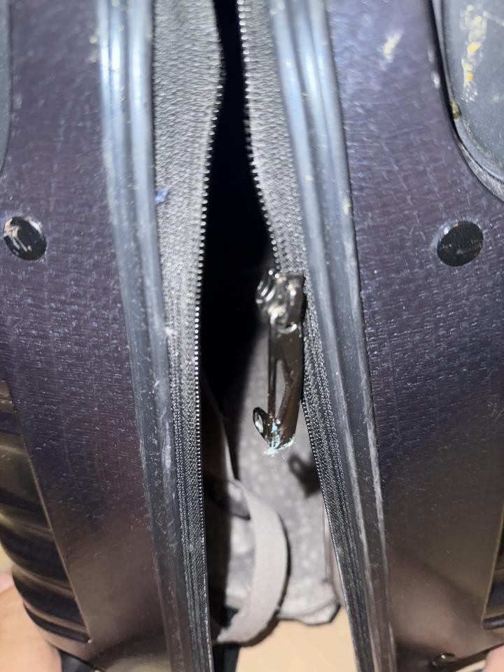 Luggage RepairJob photo