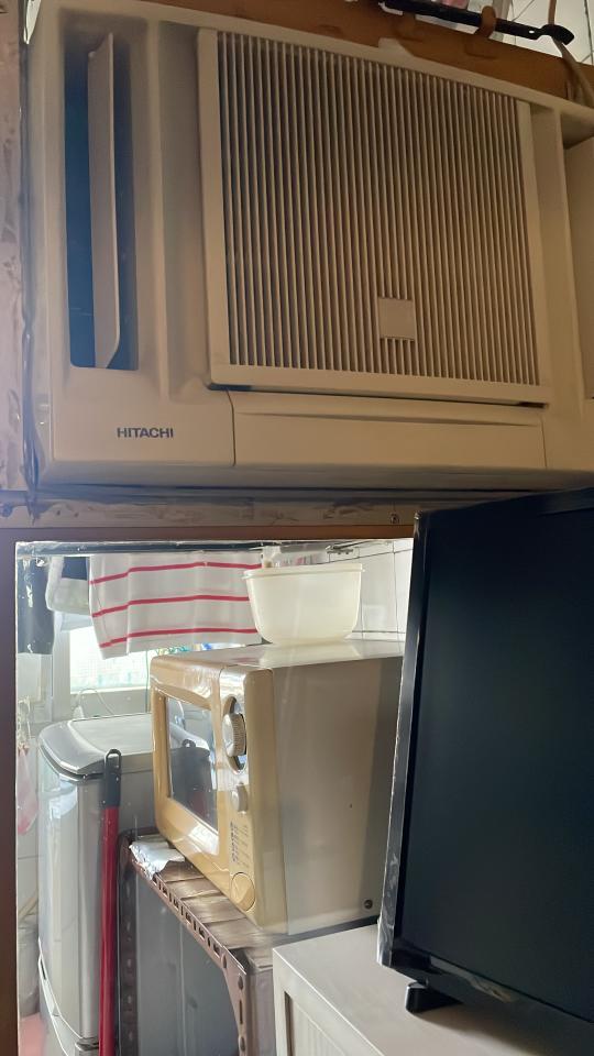 冷氣維修工作照片
