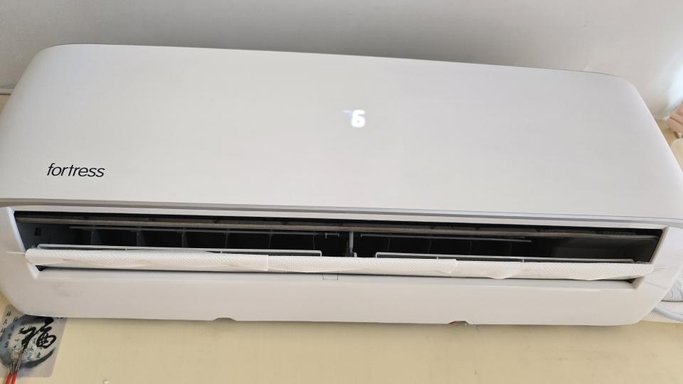 冷氣維修工作照片