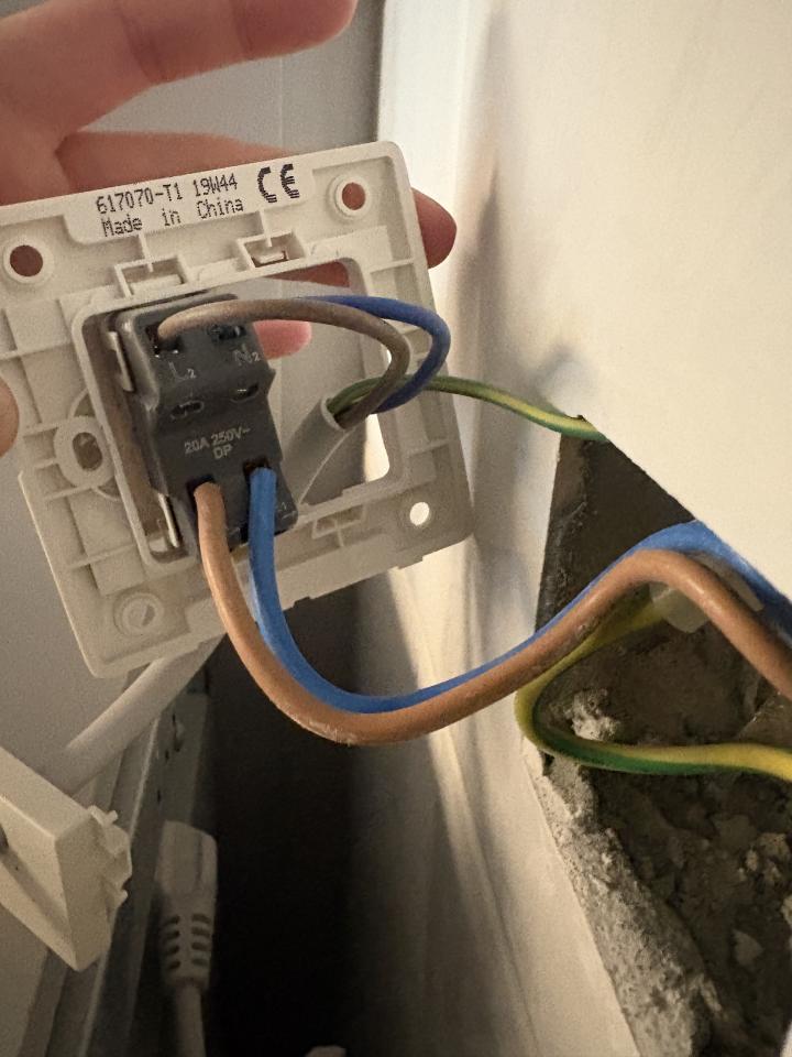 電工工作照片