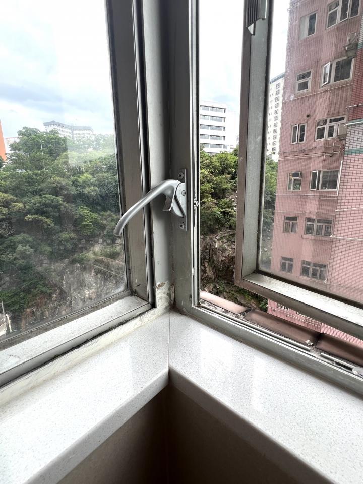 鋁窗維修工作照片 鋁窗維修工作照片