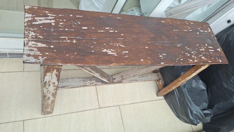 Furniture RepairJob photo