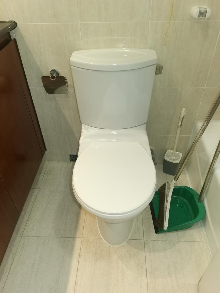 馬桶安裝工作照片 馬桶安裝工作照片