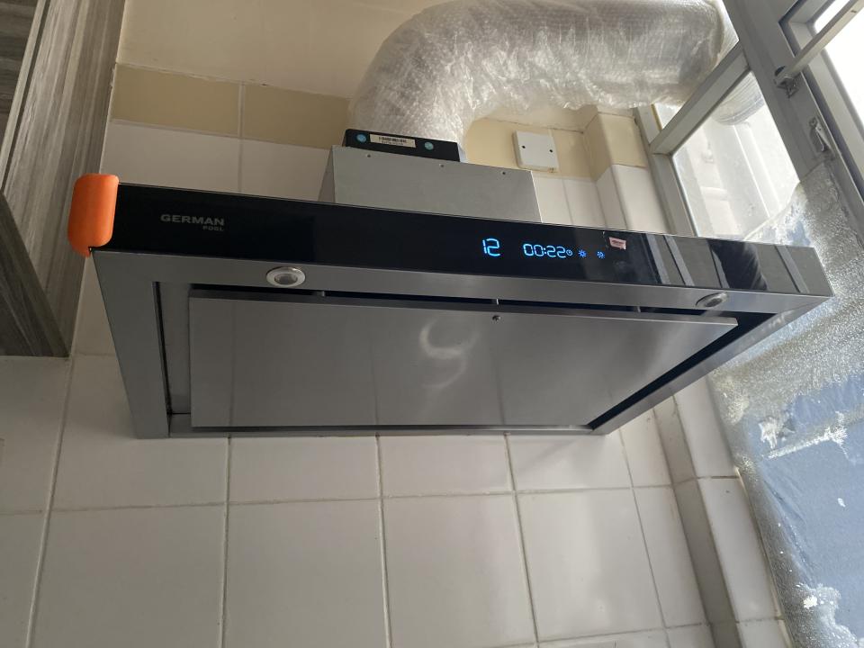 抽油煙機清洗工作照片