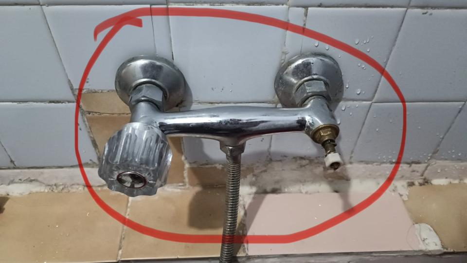 水龍頭安裝工作照片