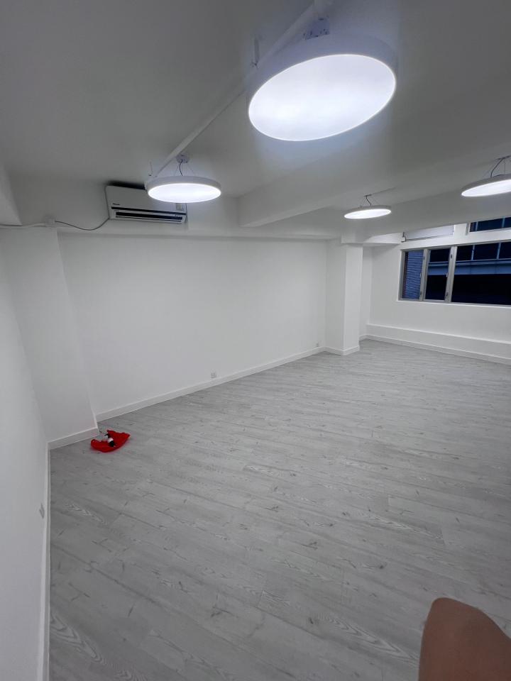 地板工程工作照片