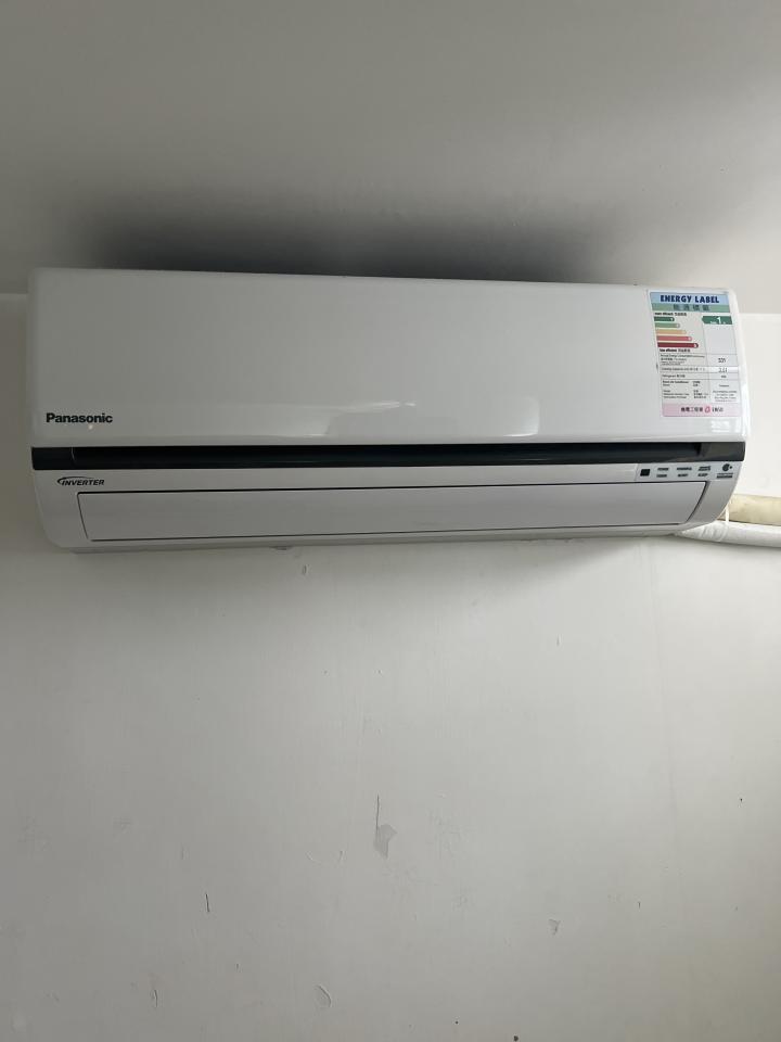 冷氣維修工作照片