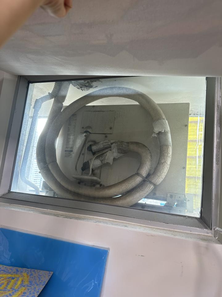 冷氣安裝工作照片