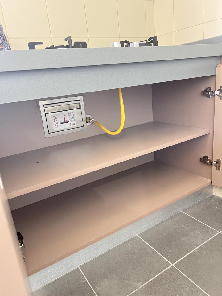 洗碗機安裝工作照片