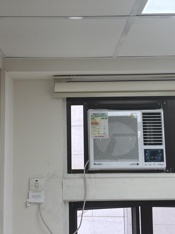 牆紙工程工作照片