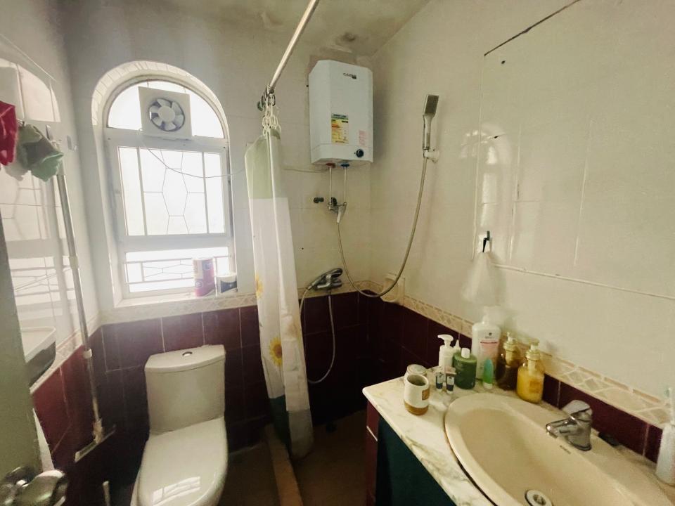 Bathroom Renovationjob photo