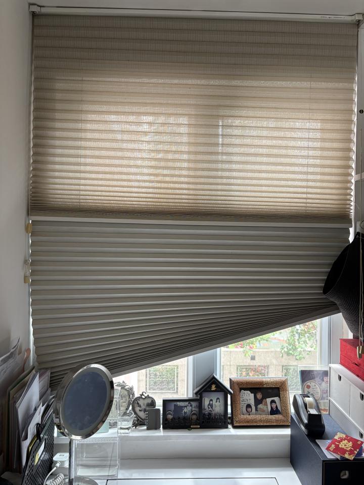 窗簾安裝工作照片