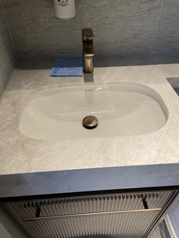 Bathroom Sink Installation & Repairjob photo