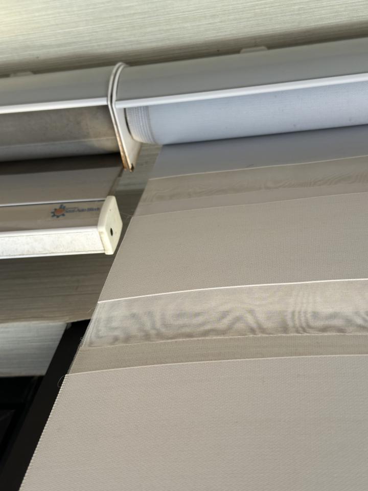 傢俬維修工作照片