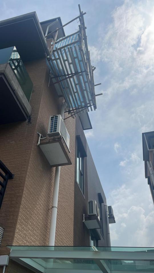 冷氣安裝工作照片 冷氣安裝工作照片