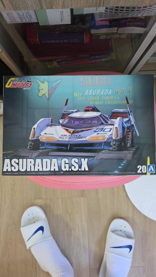 模型代工工作照片