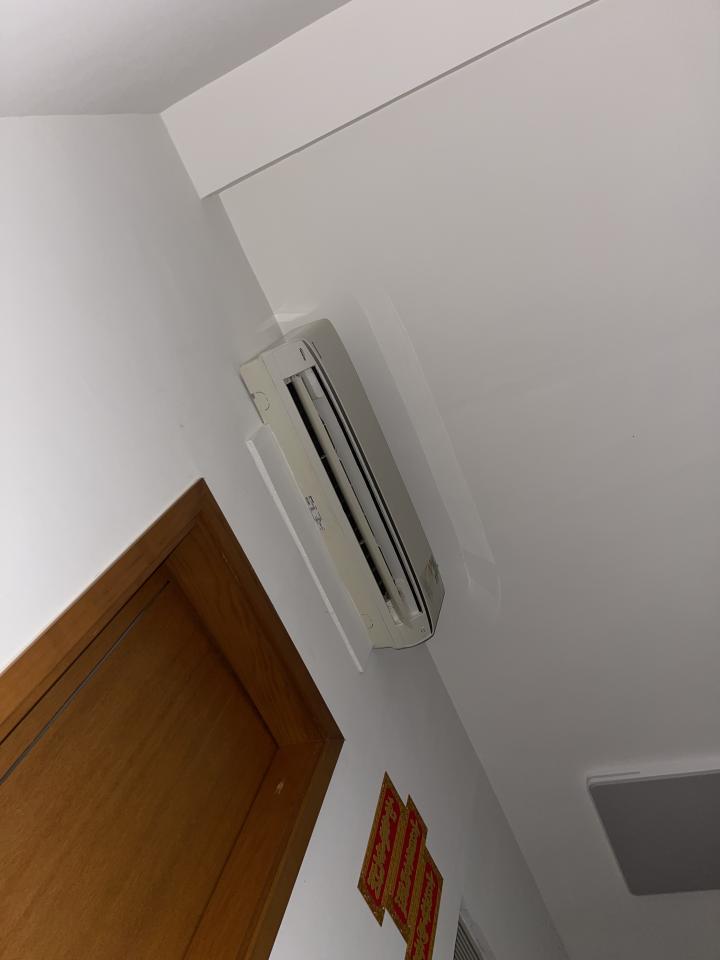 洗冷氣工作照片