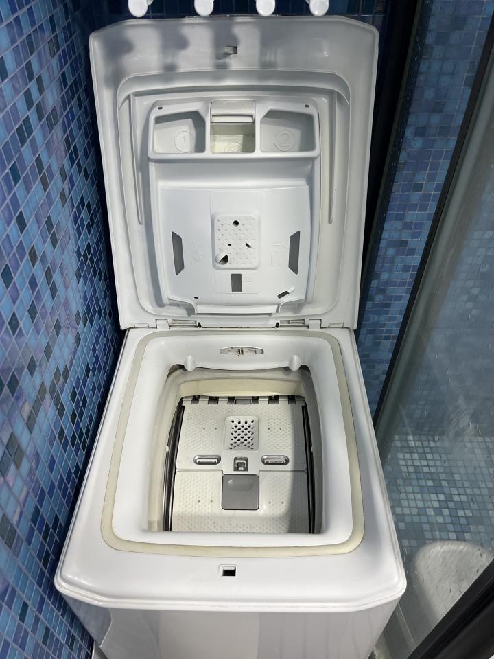 洗衣機清洗工作照片