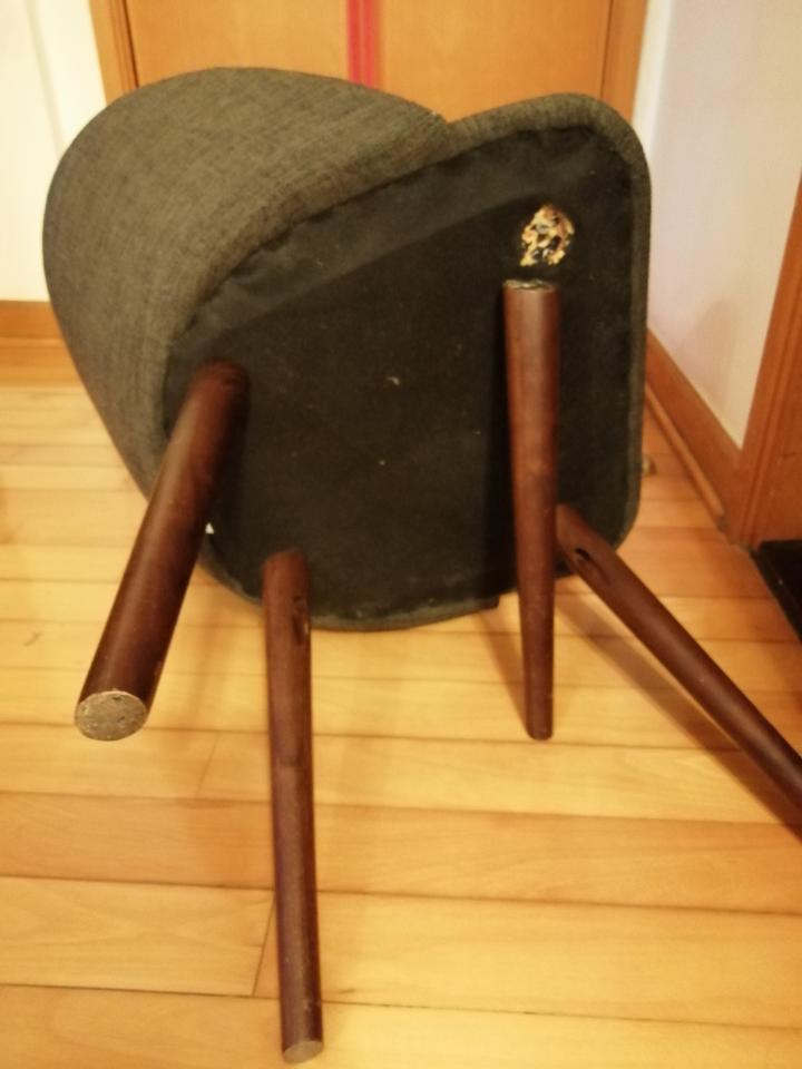 Furniture RepairJob photo