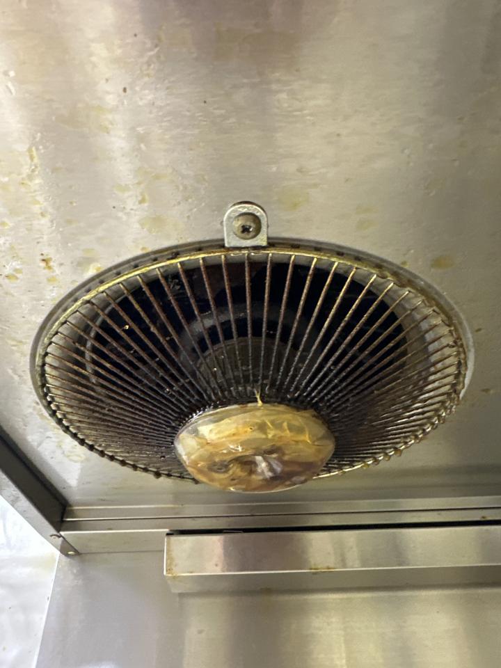 抽油煙機清洗工作照片 抽油煙機清洗工作照片