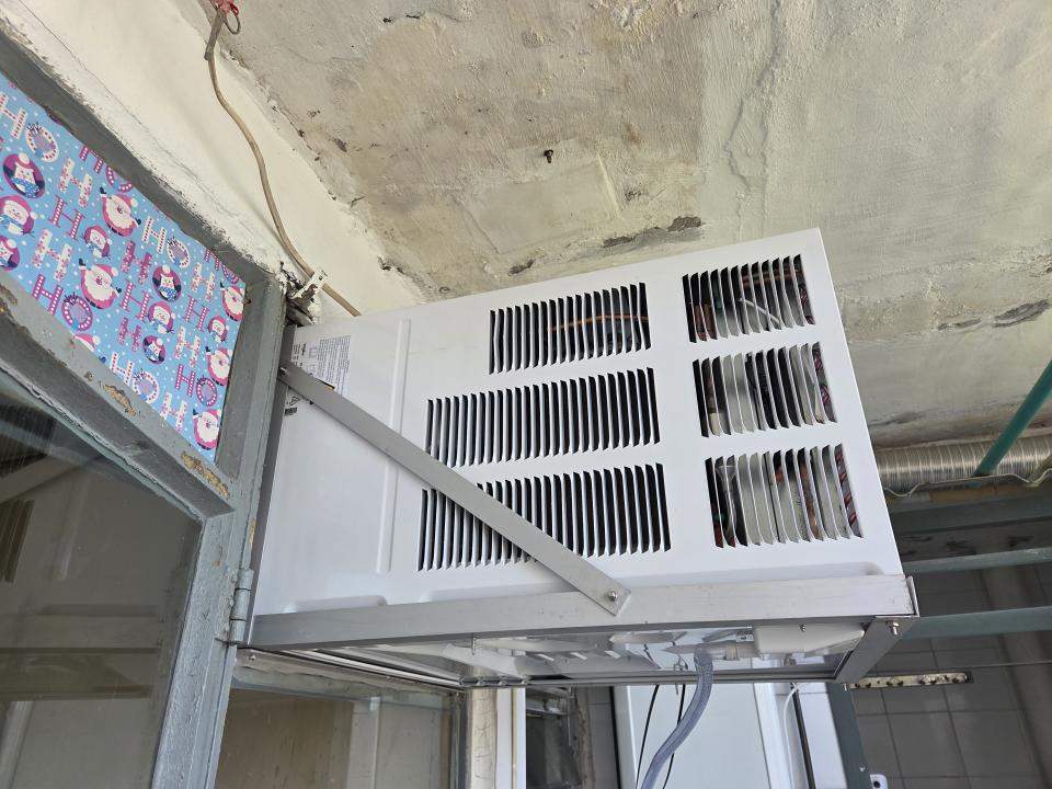 冷氣安裝工作照片 冷氣安裝工作照片