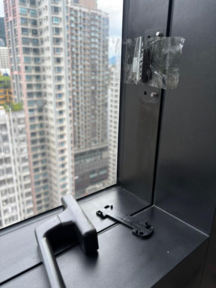 鋁窗維修工作照片 鋁窗維修工作照片