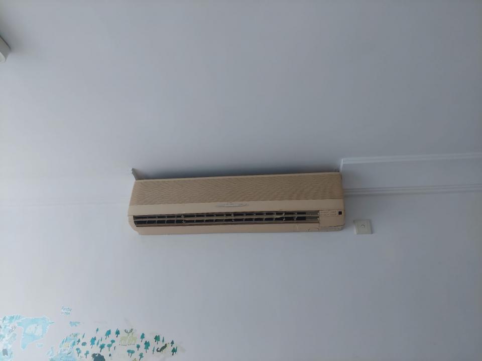冷氣維修工作照片 冷氣維修工作照片