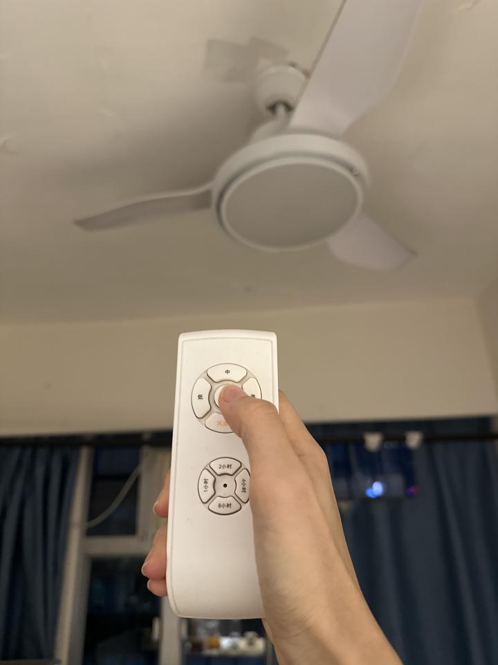 燈飾維修工作照片 燈飾維修工作照片