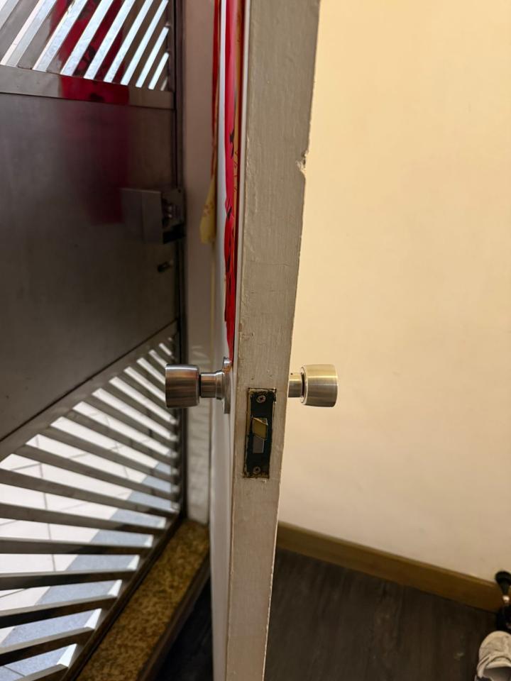 Locksmithjob photo Locksmithjob photo
