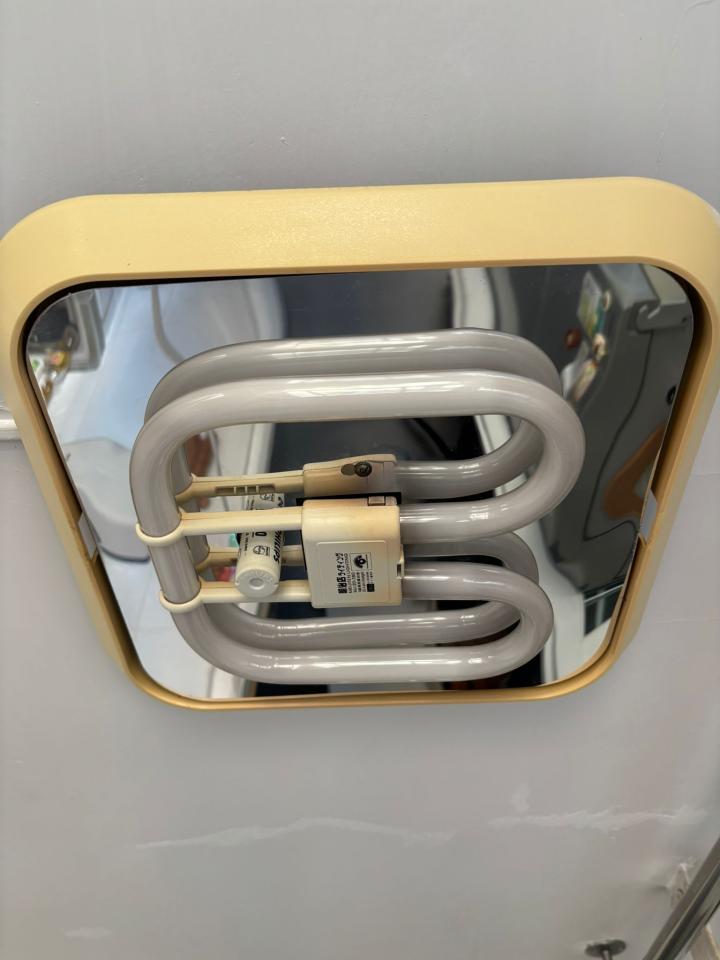 燈飾安裝工作照片 燈飾安裝工作照片