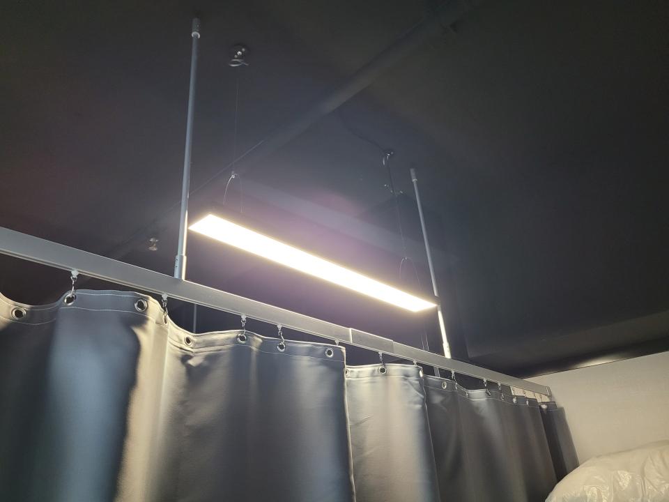 燈飾安裝工作照片