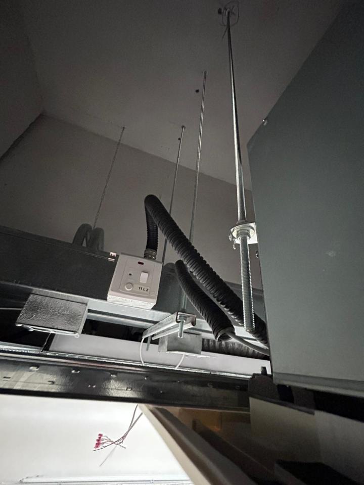 冷氣安裝工作照片