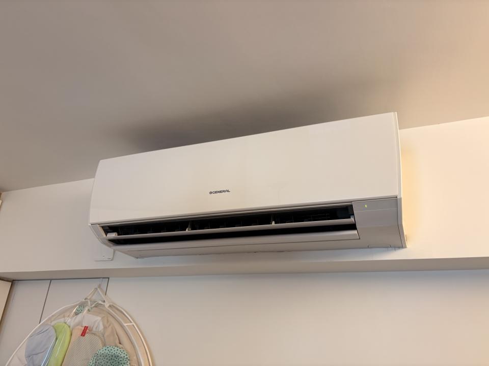 冷氣維修工作照片