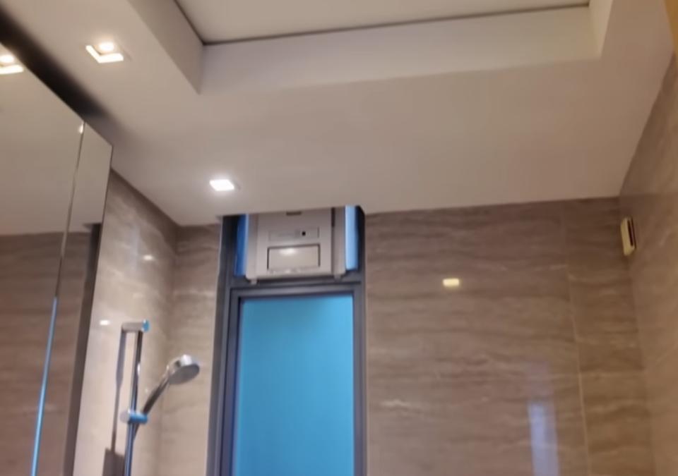 浴室寶安裝工作照片