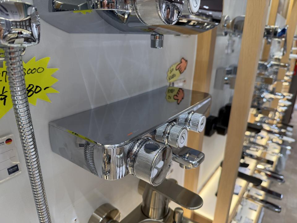 Faucet Repair & Installationjob photo